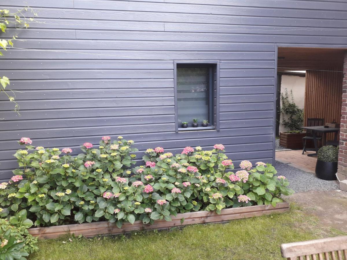 Studio Avec Jardin Et Stationnement Gratuit A ルーアン エクステリア 写真